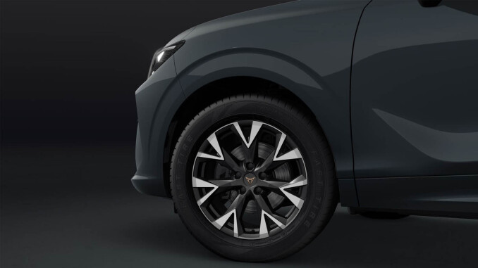 CUPRA Terramar 1.5 eHybrid 204 V1 5dr DSG Hatchback - Image 2